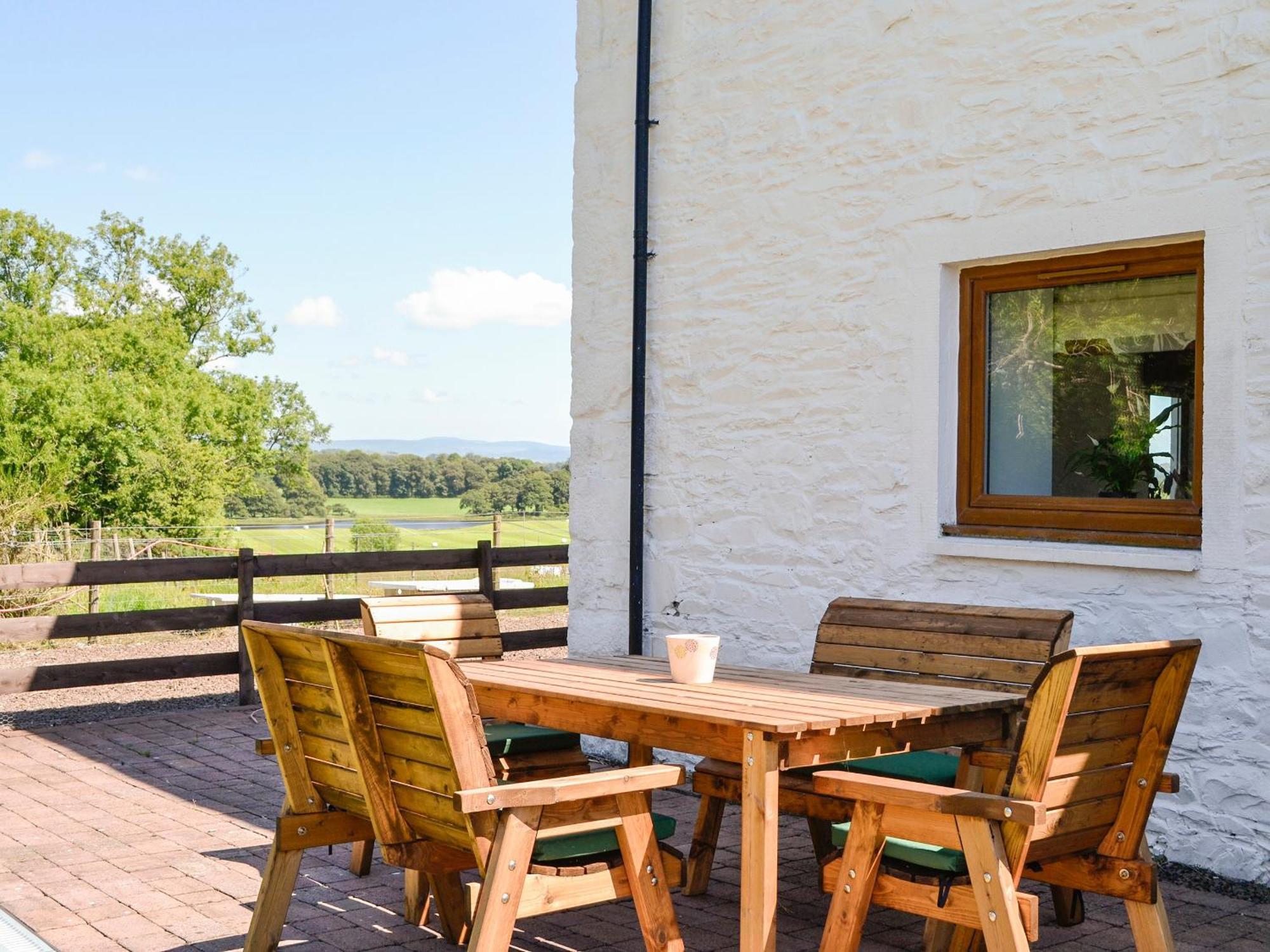 The Byre Camp Douglas Crossmichael Экстерьер фото